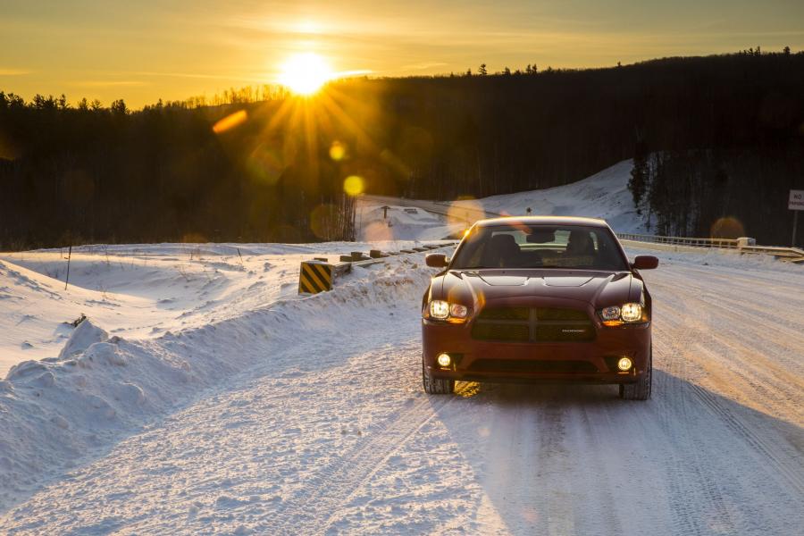  Dodge Charger AWD Sport 2013 года  (фото 28 из 50)